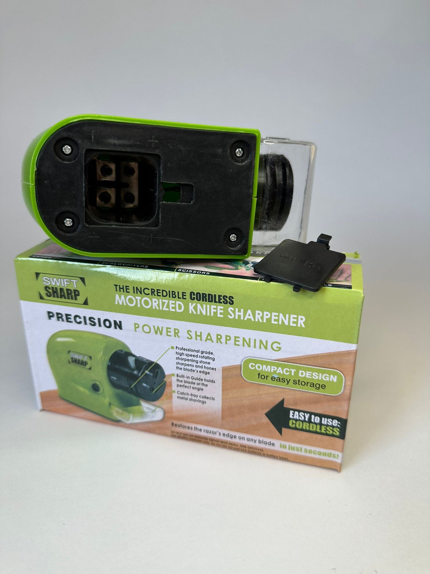 Knife and Scissors Sharpener - Battery Operated