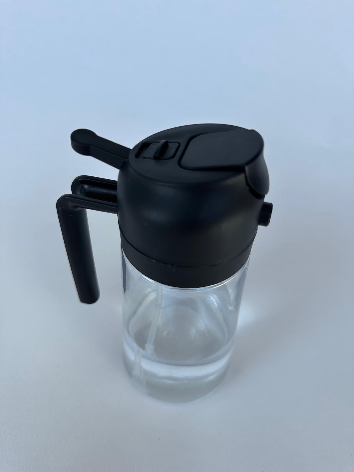 2-in-1 Plastic Oil Spray & Dispenser Bottle – 470ml